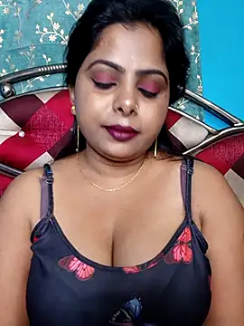 horny_ria123's Webcam Show