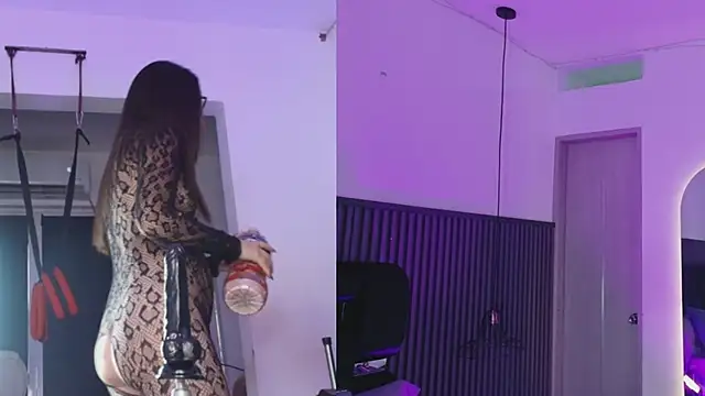 levana1: онлайн-секс-чат