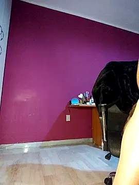 Akemi_rossi – Live XXX-chat