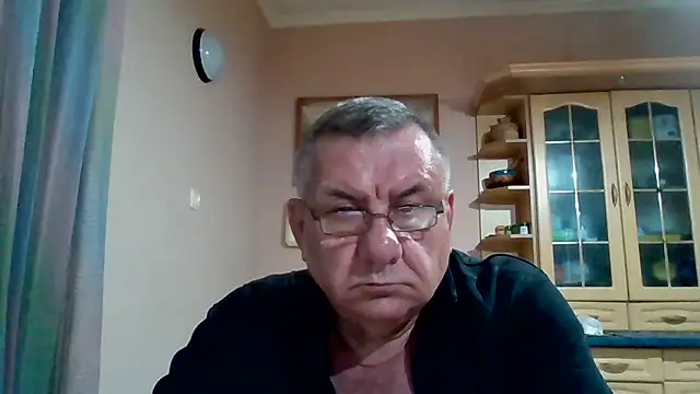 Show modela machomale3 na web-kameri