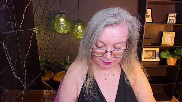 XXX chat uživo modela NataliMellow