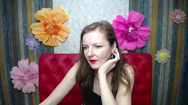 MeganPirs Adlı Modelin Canlı XXX Sohbeti