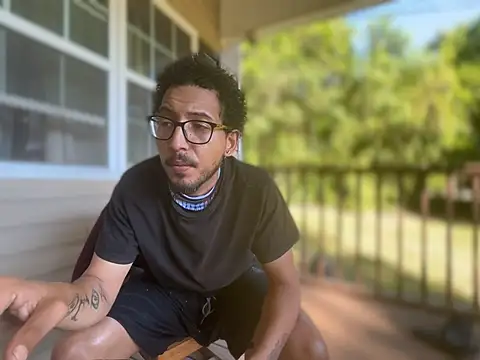 ThrowedWorldWideのライブXXXチャット