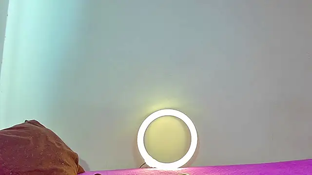 Czat XXX na żywo – Anniecute__