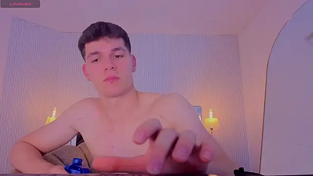 taylor_morgann élő XXX-chatje