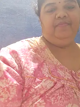 tamilthanushri Live XXX-chat