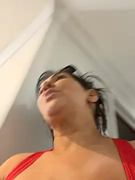 LittleMissEeve's Live XXX Chat