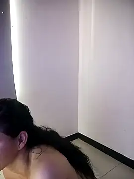 _aish_a 现场XXX聊天