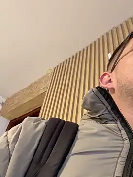 Tommas_Jhonson Chat XXX in diretta