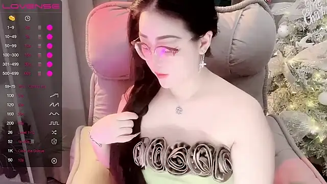 Monica-666888- Chat XXX in diretta