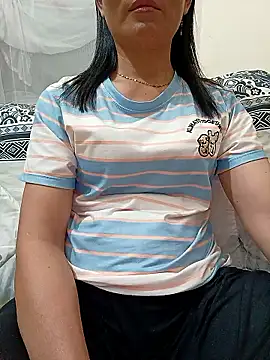 Chatroom XXX en direct de Doremon_95