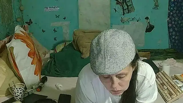 brighteyes77 Live XXX-chat