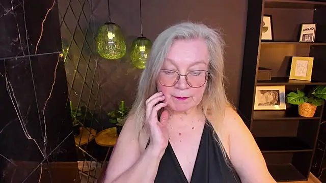XXX chat uživo modela NataliMellow