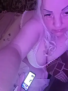 AnnStefani@xh Chat XXX in diretta