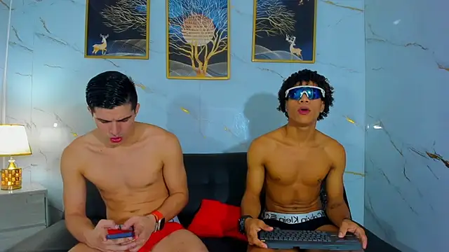 Spicy_guys webkamerás műsora