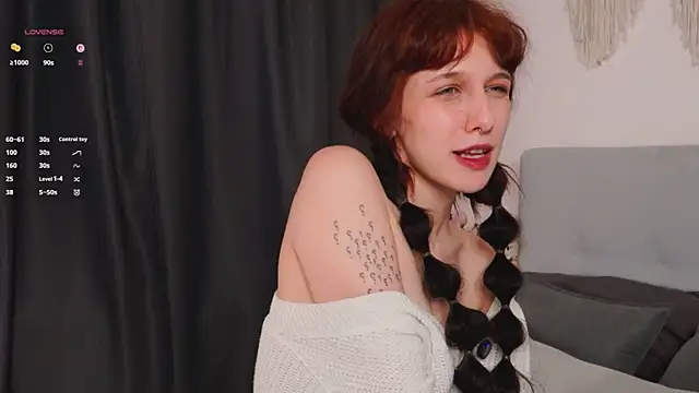 LeelooYolo 라이브 XXX 채팅