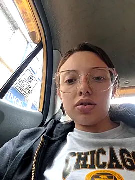 linda-schmidt 라이브 XXX 채팅