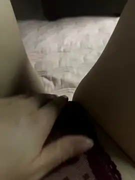 Yuki-babi2k: онлайн-секс-чат