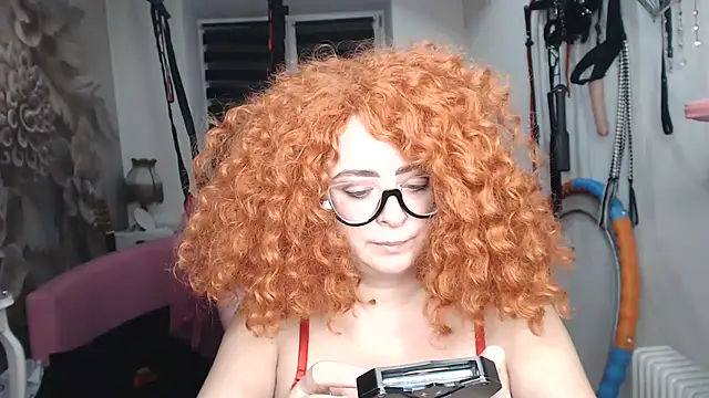 Онлайн чат XXX MISSwithDOLLS