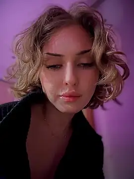 แชท XXX สดของ KellyKeler