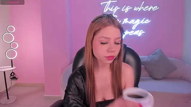 แชท XXX สดของ TiffannySins