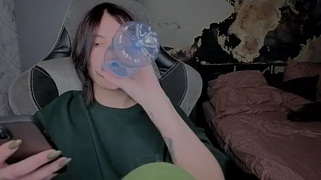 Онлайн чат XXX dj_eban_