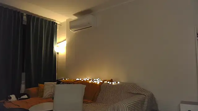 XXX chat uživo modela amber_quell_here