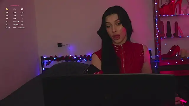 Olivia_Faye লাইভ XXX চ্যাট