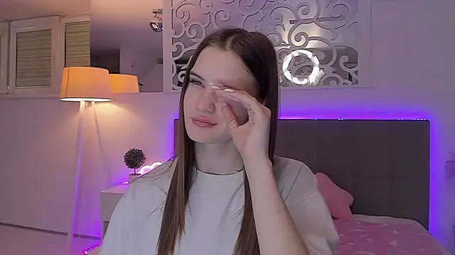 Chat XXX en directo de LuisaClover