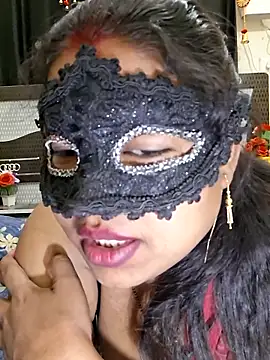 Soniya_G Adlı Modelin Canlı XXX Sohbeti