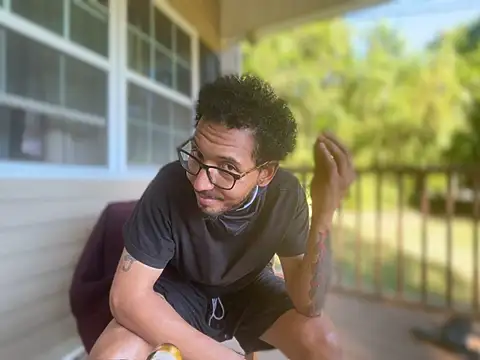 ThrowedWorldWide's Webcam Show