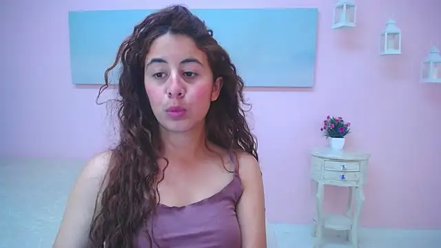 Chat XXX en directo de scarlett_clyde