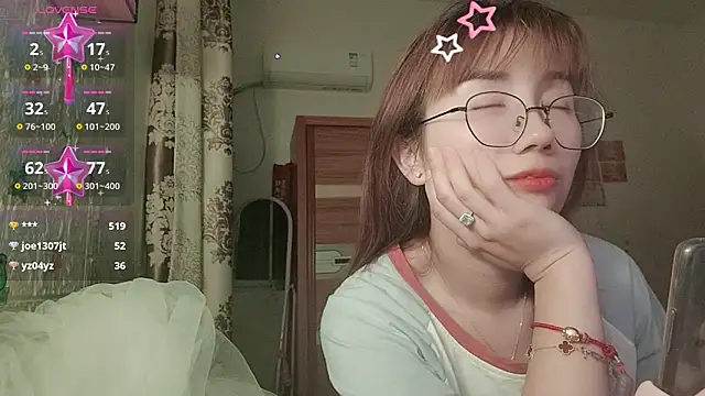 Živý XXX chat Lili_666