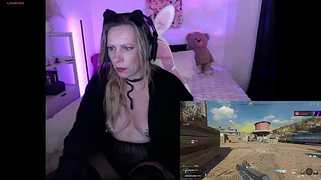 ArchangelTheFrancaise's Webcam Show