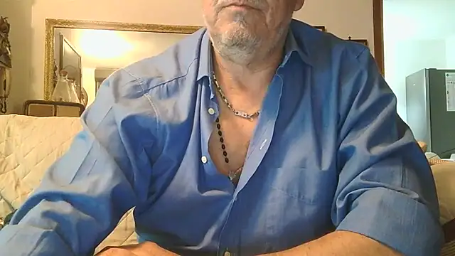 Živý XXX chat gyodybis