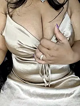 Curvy_Pooja Chat XXX live