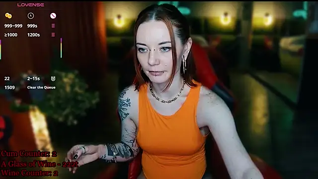 MaxPhoenixx Adlı Modelin Canlı XXX Sohbeti