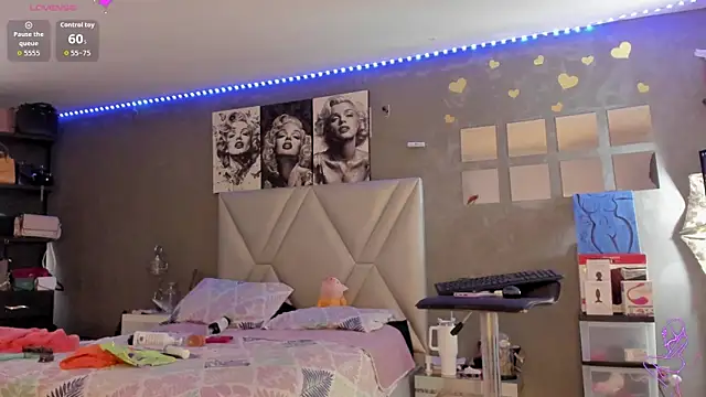 sexyzoe_69's Live XXX Chat