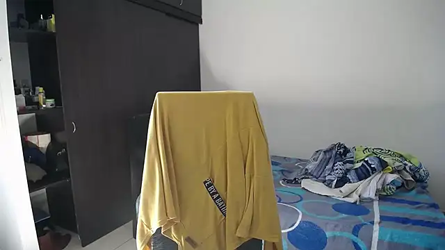 Chat +18 de axel_rios_ ao vivo