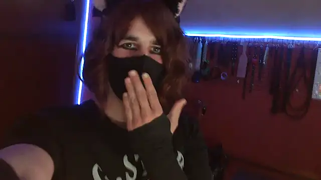 Ginny-the-bdsm-nympho: διαδικτυακό σόου στην κάμερα