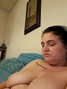 Sony28v Live XXX-Chat