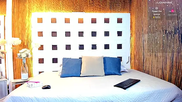 andreazoe লাইভ XXX চ্যাট