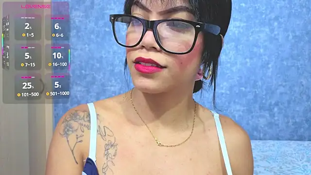 Malia_foxのライブXXXチャット