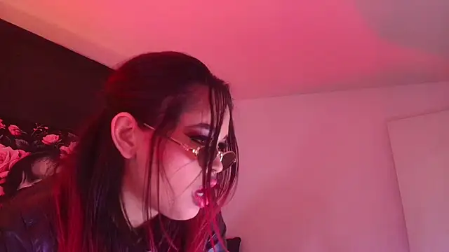 EvaaFoxxy1 现场XXX聊天