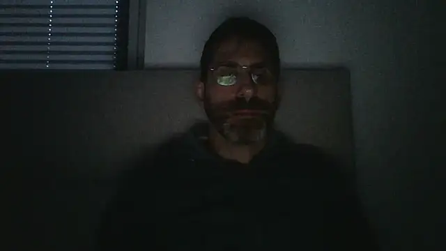 alcatraz009 Live XXX-Chat