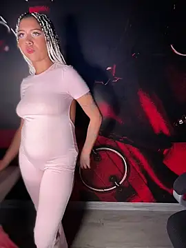 Chat +18 de Laila_LS ao vivo