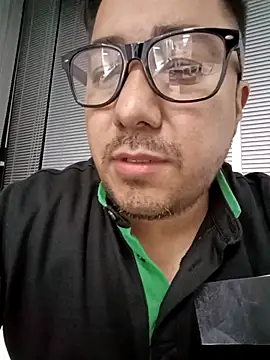 lobo_caliente37 Webcamshow