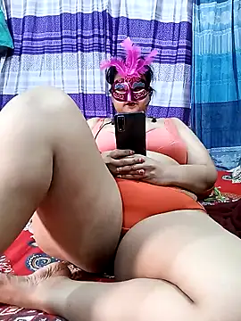 Webkamerová show Tanisha-Chy