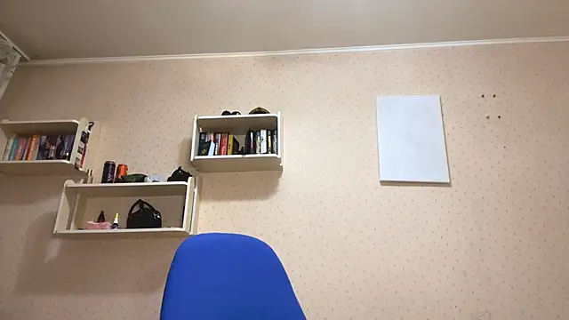 KeliVerdeのライブXXXチャット