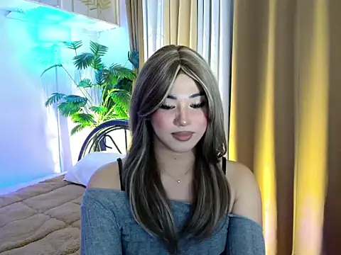 magnificent_kitana Adlı Modelin Web Kamerası Şovu